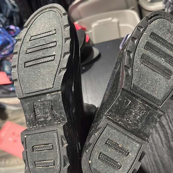 Black Glitter Rainboots - Picture 5 of 5